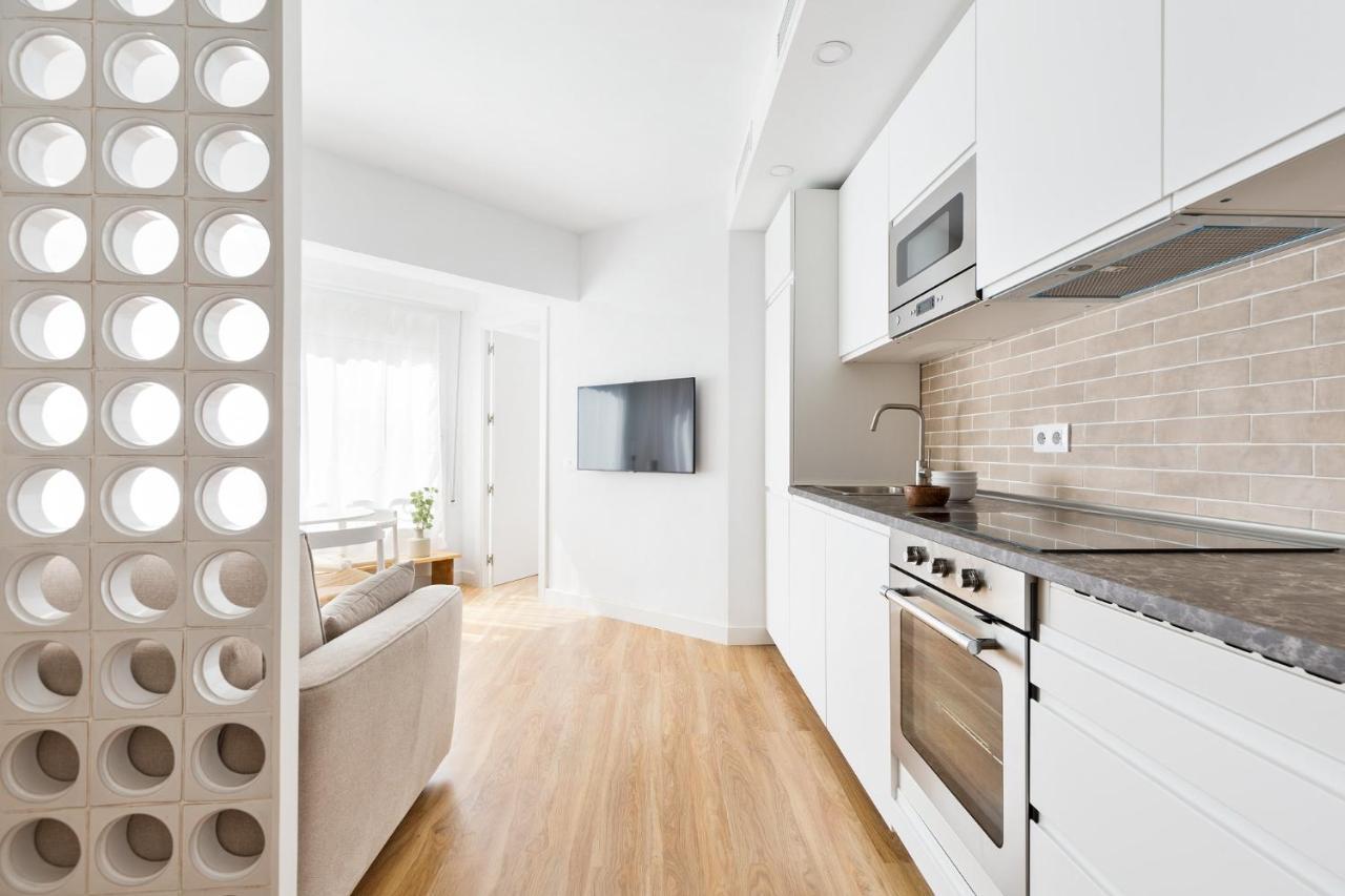 Wow Apartments By Olala Homes L'Hospitalet de Llobregat Exterior photo