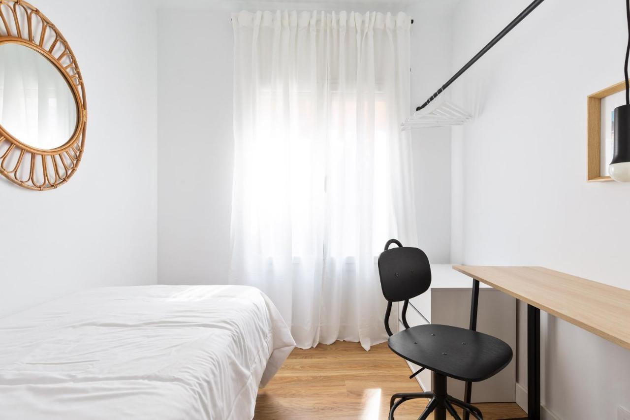 Wow Apartments By Olala Homes L'Hospitalet de Llobregat Exterior photo