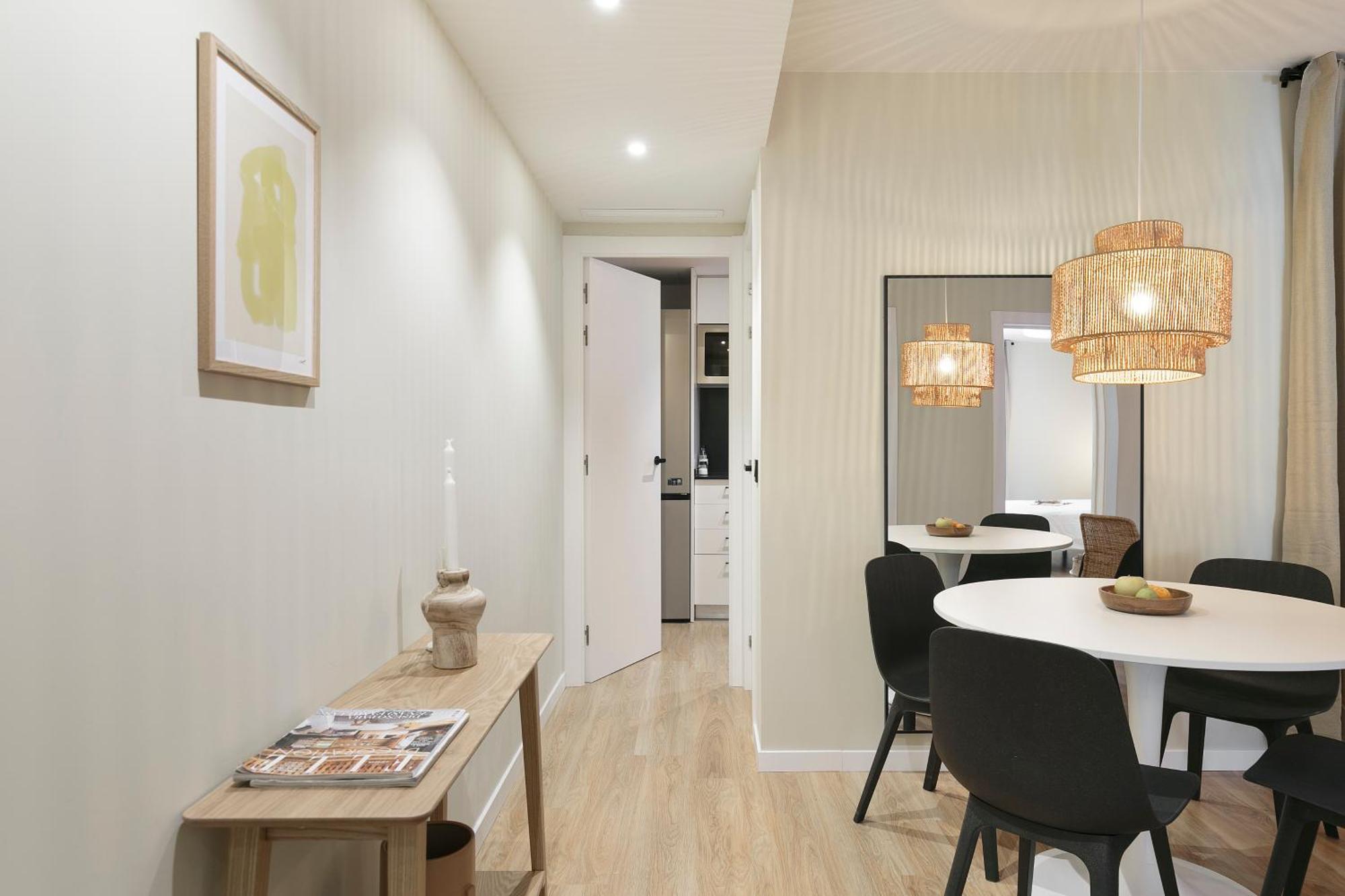 Wow Apartments By Olala Homes L'Hospitalet de Llobregat Exterior photo